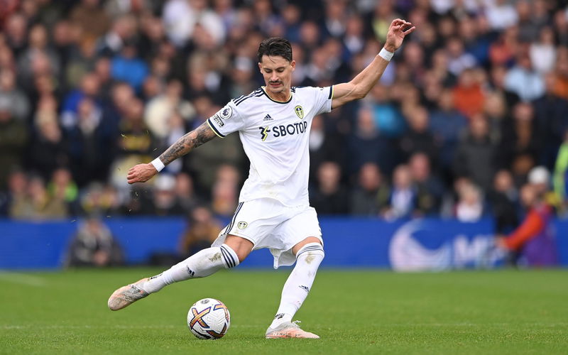 Pascal Struijk Thủ Lĩnh Thầm Lặng Ở Hàng Phòng Ngự – Bí Mật Của Hàng Thủ Leeds