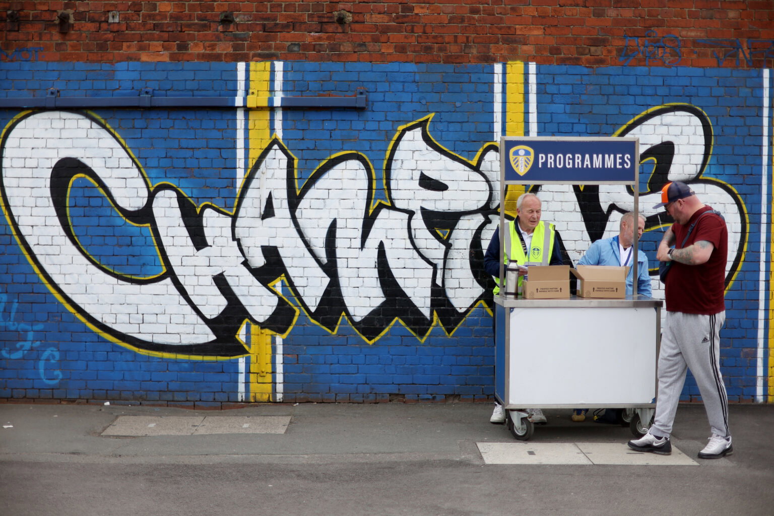 New Marcelo Bielsa tribute should only be the start for Leeds United ...