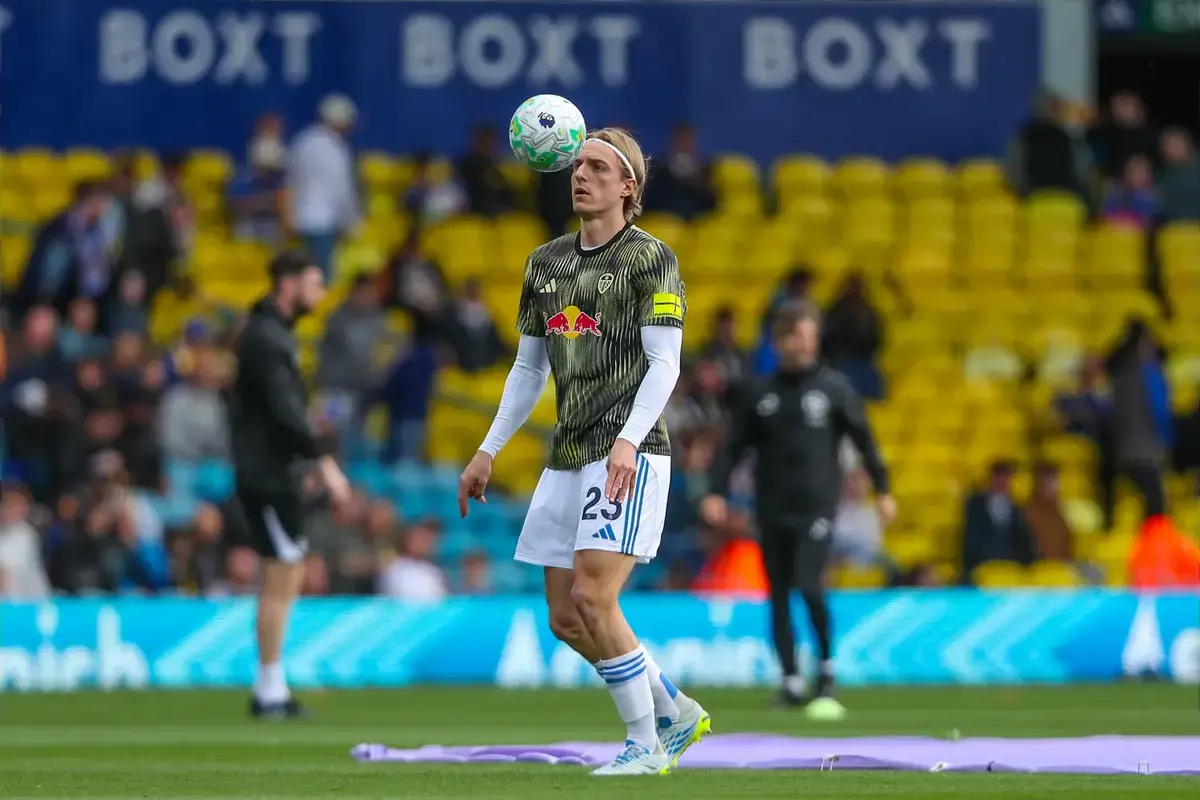 Spotted: Exit-linked Leeds United man has new squad number during pre-season