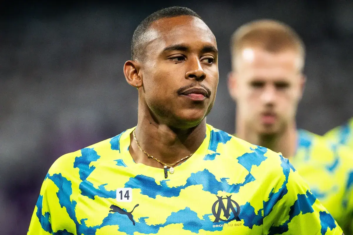 Leeds United handed major £30m Igor Paixao transfer boost