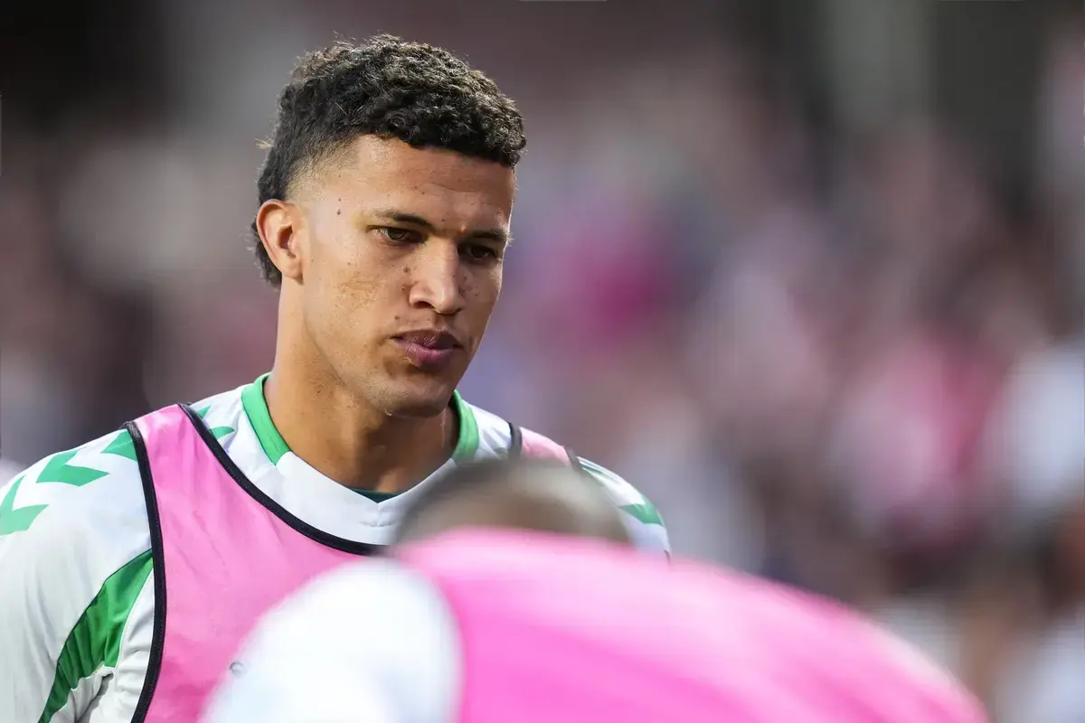 Leeds United scout watches on as new target scores 30-yard screamer vs Arsenal tonight