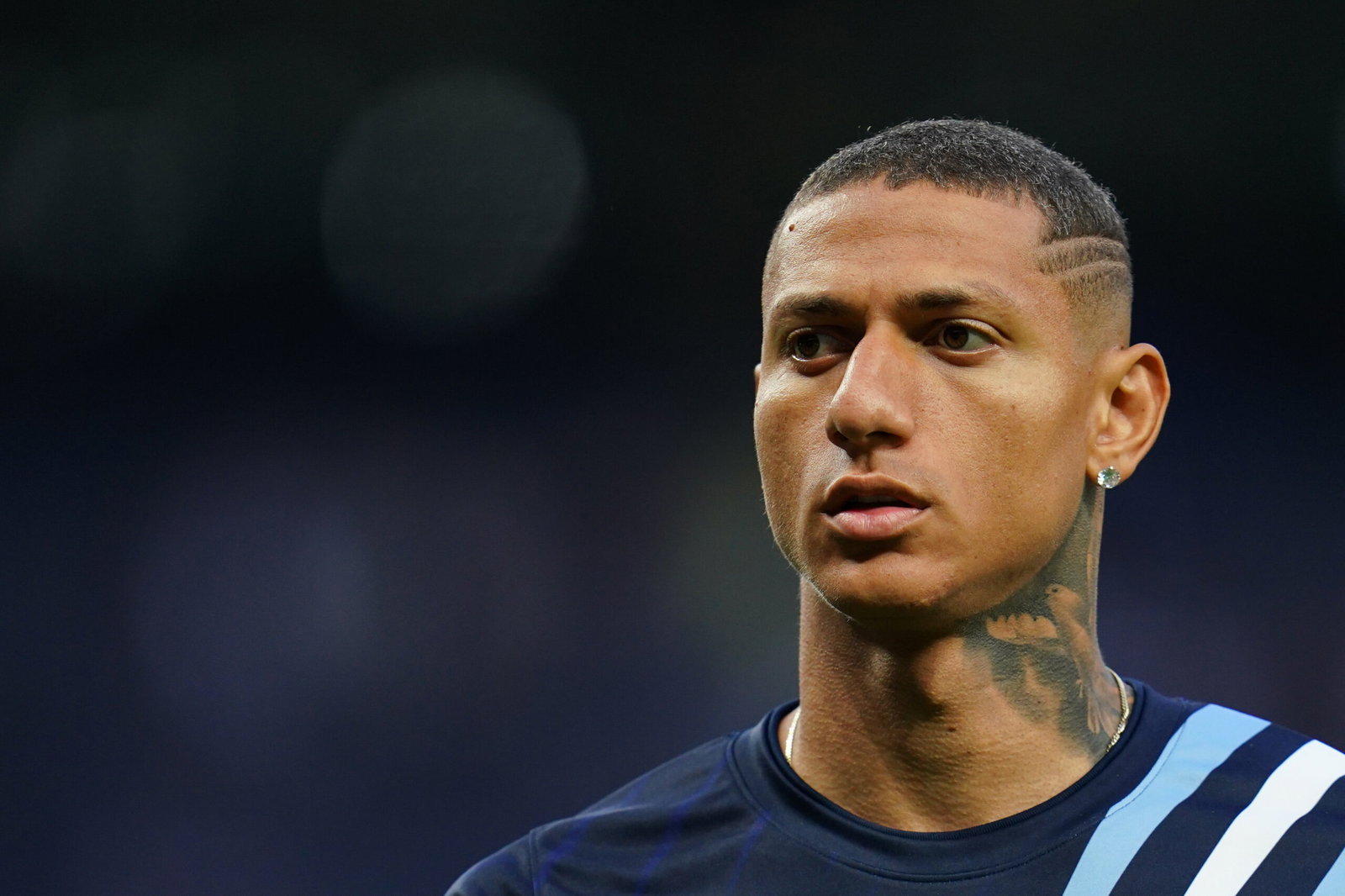 Leeds United must be on alert as 75-goal PL striker threatens to rip up contract: View - LeedsAllOver